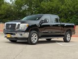 Used 2017 Nissan Titan SV image 2