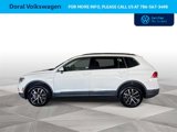 Used 2021 Volkswagen Tiguan SE w/ Panoramic Sunroof Package image 5