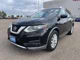 Used 2018 Nissan Rogue SV w/ Premium Package image 3