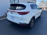 Used 2022 Kia Sportage LX image 3