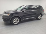 Used 2019 Ford Explorer XLT image 2