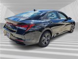 Certified 2023 Hyundai Elantra SEL w/ Preferred Accessory Package image 6