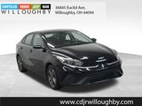 Used 2022 Kia Forte LXS image 3