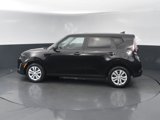 Used 2024 Kia Soul LX image 3