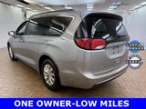 Used 2017 Chrysler Pacifica Touring-L image 5