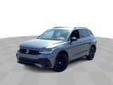 Used 2022 Volkswagen Tiguan SE R-Line image 4