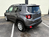 Used 2017 Jeep Renegade Latitude image 3
