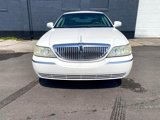 Used 2003 Lincoln Town Car Executive image 5
