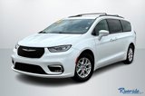 Used 2022 Chrysler Pacifica Touring-L image 3