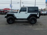 Used 2016 Jeep Wrangler Rubicon w/ Power Convenience Group image 5
