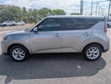 Used 2024 Kia Soul LX w/ Option Group 015 image 2