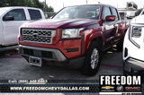 Used 2022 Nissan Frontier SV image 3