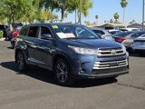 Used 2018 Toyota Highlander XLE image 3
