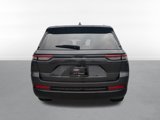 Used 2023 Jeep Grand Cherokee Altitude image 4