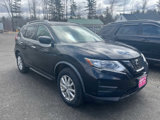 Used 2020 Nissan Rogue SV image 2