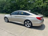 Used 2018 Honda Accord Touring image 3