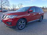 Used 2020 Nissan Pathfinder Platinum image 3