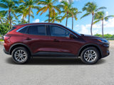 Used 2021 Ford Escape SE image 3