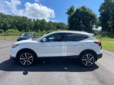 Used 2018 Nissan Rogue Sport SL w/ SL Premium Package image 2