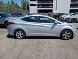 Used 2013 Hyundai Elantra GLS w/ Preferred Pkg image 2