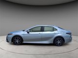 Used 2023 Toyota Camry SE image 2