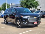 Used 2018 Chevrolet Traverse LT image 2