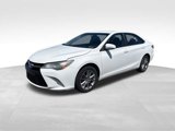 Used 2015 Toyota Camry SE image 1