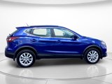 Used 2022 Nissan Rogue Sport SV image 2
