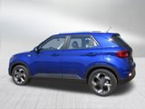 Used 2024 Hyundai Venue Limited image 6