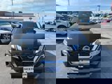 Used 2023 Nissan Rogue SV image 2