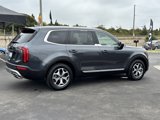 Used 2022 Kia Telluride EX image 3