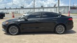 Used 2017 Ford Fusion SE w/ Fusion SE Technology Package image 4