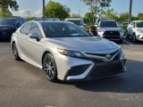 Used 2021 Toyota Camry SE image 4