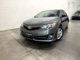 Used 2012 Toyota Camry SE image 2