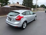 Used 2013 Ford Focus SE w/ SE Winter Pkg image 4