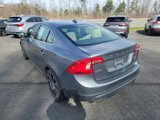 Used 2017 Volvo S60 T5 Inscription Platinum w/ Climate Package image 2