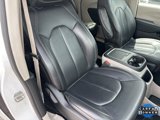 Used 2023 Chrysler Pacifica Touring-L image 2