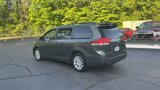 Used 2012 Toyota Sienna XLE image 4