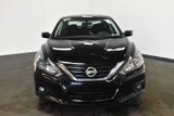 Used 2017 Nissan Altima 2.5 SR image 2