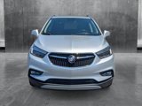 Used 2020 Buick Encore Essence image 2