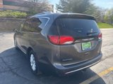 Certified 2019 Chrysler Pacifica Touring-L w/ Premium Audio Group image 5