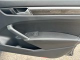 Used 2016 Volkswagen Passat 1.8T SE image 3