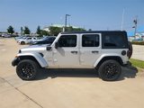 Used 2023 Jeep Wrangler Unlimited Sahara image 2