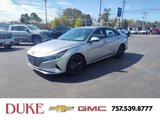 Used 2022 Hyundai Elantra SEL w/ Convenience Package image 2