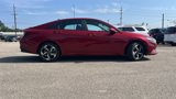 Used 2023 Hyundai Elantra SEL w/ Convenience Package image 2
