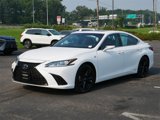 Used 2022 Lexus ES 300h F Sport image 2