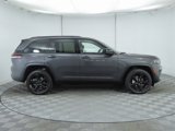 Used 2023 Jeep Grand Cherokee Altitude image 4