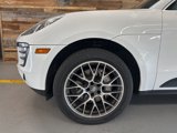 Used 2015 Porsche Macan S image 2