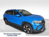 Used 2023 Volkswagen Taos SE image 3