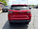 Used 2021 Jeep Compass Latitude image 4